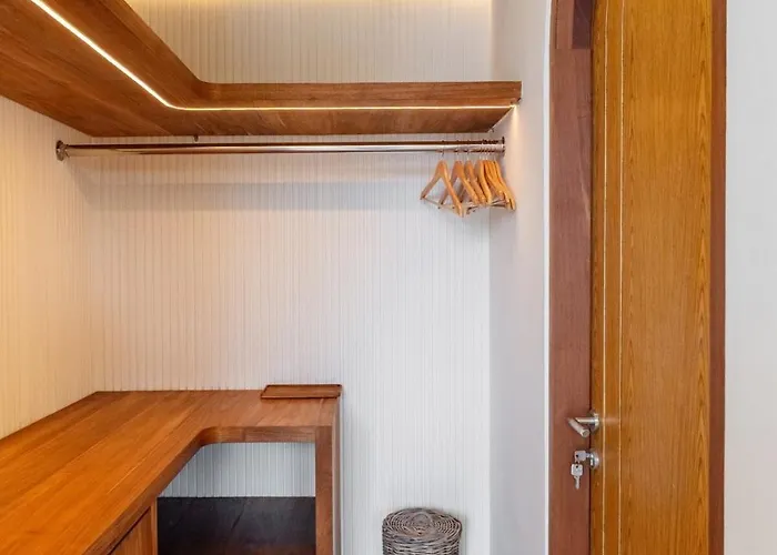 2br Mediterranean Next To Black Brewery Vakantiehuis Canggu
