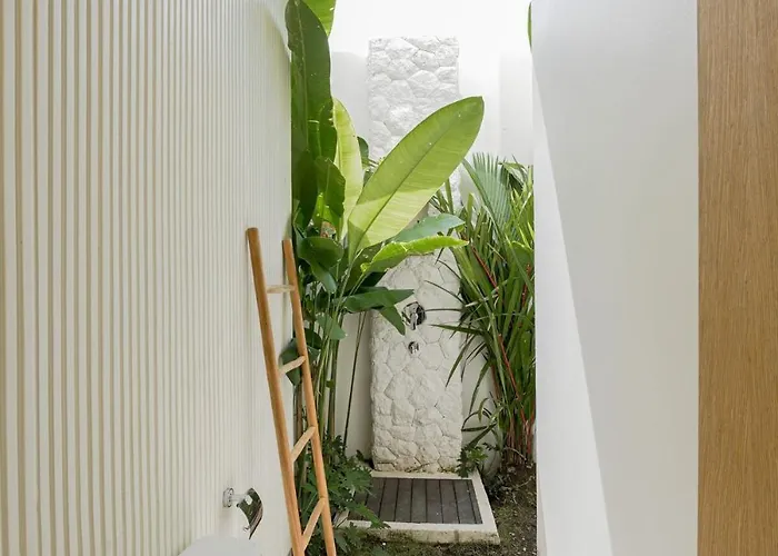 2br Mediterranean Next To Black Brewery Vakantiehuis Canggu